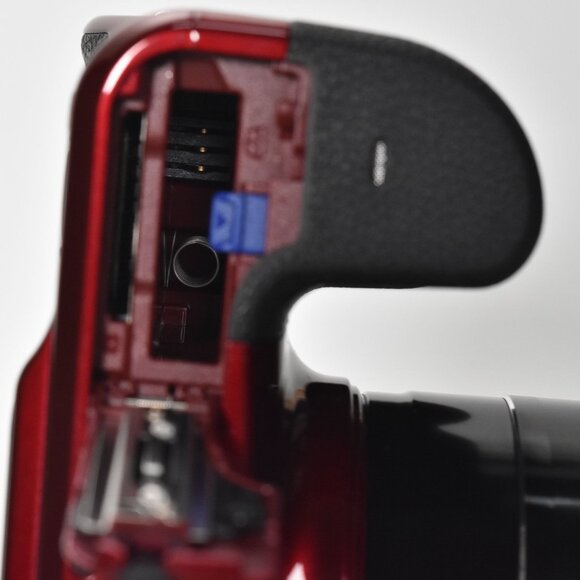 Samsung WB1100F Digital Camera 16.4MP 35x Optical Zoom HD Video WiFi NFC Red - Picture 11 of 16